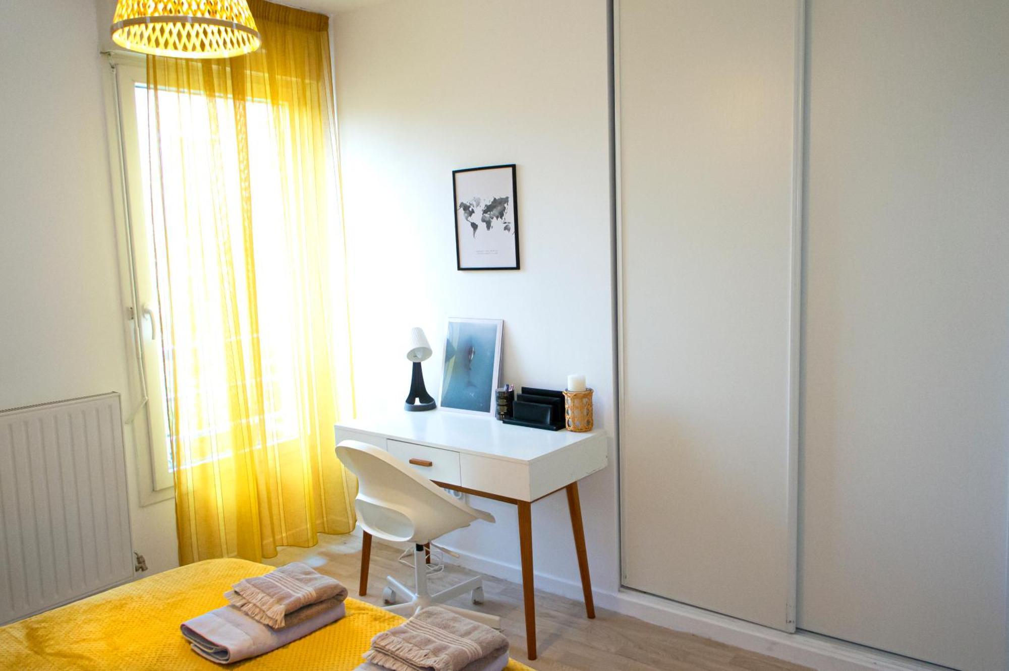 Superbe Appartement ,Proche De Paris, Dans Residence Privee , Ideal Familles, Parking Et Wifi Gratuits! ! ! วิทรี-ซูร์-แซน ภายนอก รูปภาพ