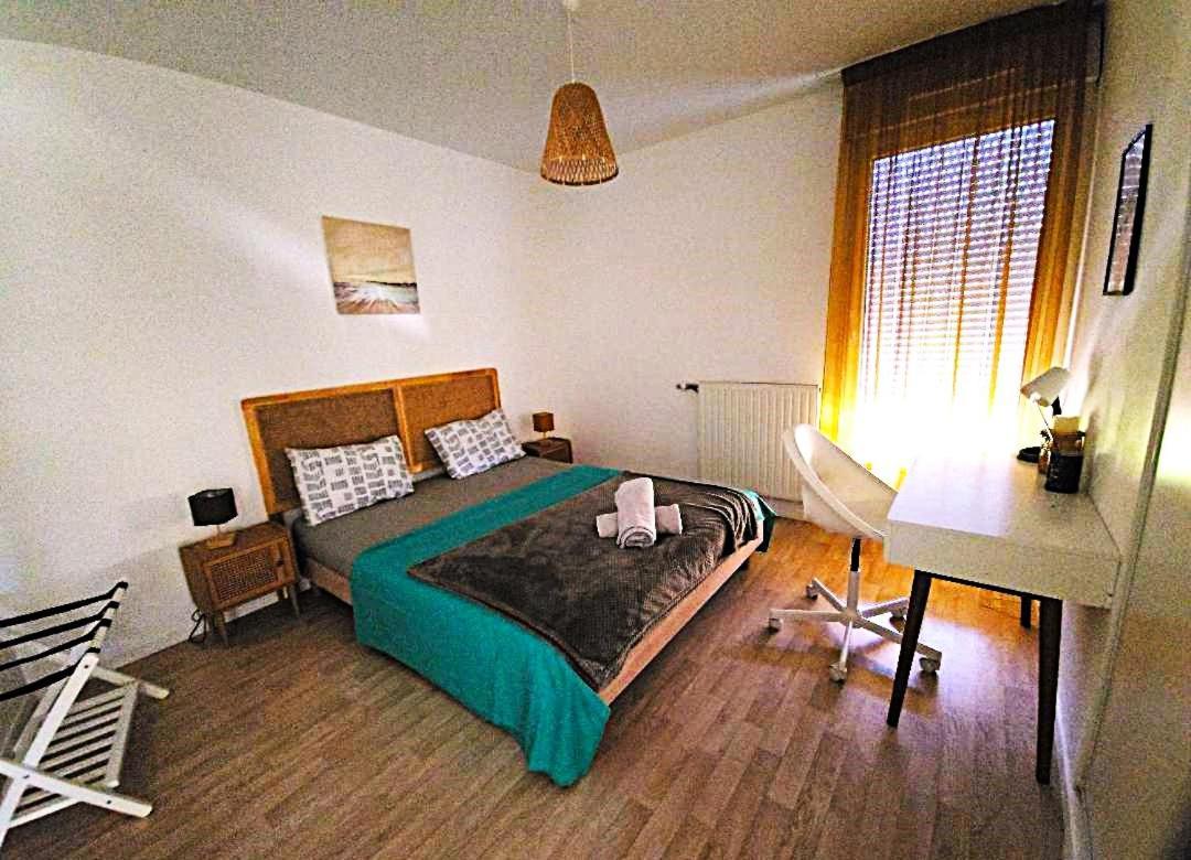 Superbe Appartement ,Proche De Paris, Dans Residence Privee , Ideal Familles, Parking Et Wifi Gratuits! ! ! วิทรี-ซูร์-แซน ภายนอก รูปภาพ